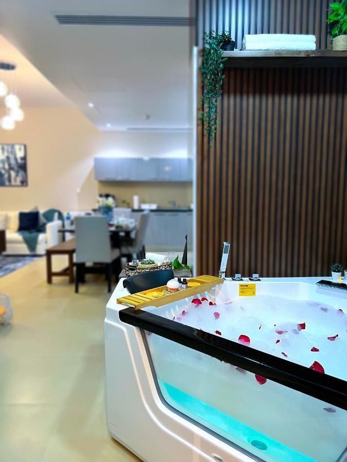 Stylish Apartment With A Jacuzzi Maskat Dış mekan fotoğraf