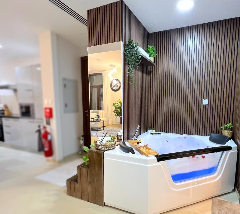 Stylish Apartment With A Jacuzzi Maskat Dış mekan fotoğraf